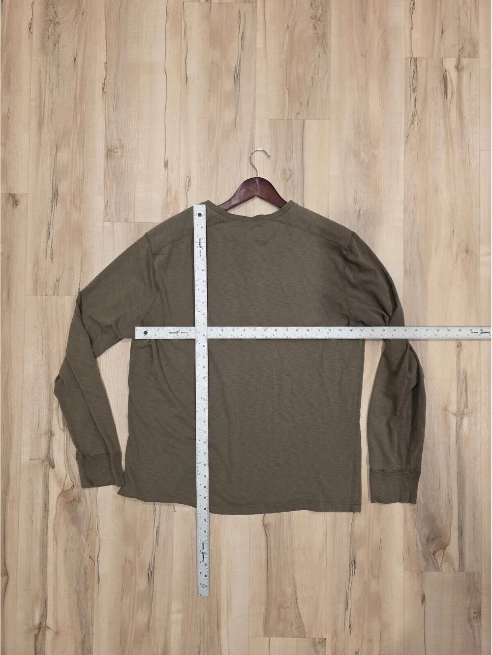 J.Crew Men's Long Sleeve Henley Shirt XL Olive Green 100% Cotton